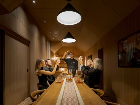 Hippfest: Rosebank Distillery Tour 