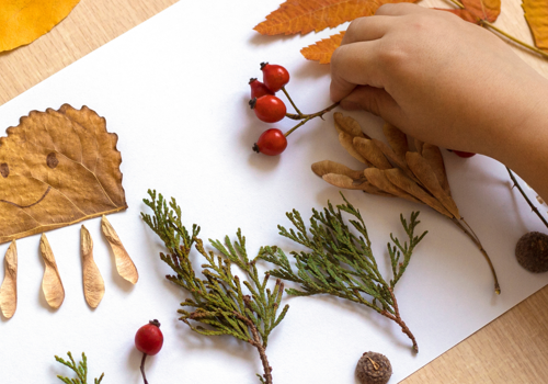 Larbert Library crafts: Make some Forest Magic!